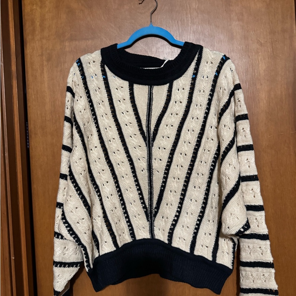Listicle Black and Cream Patterned Sweater